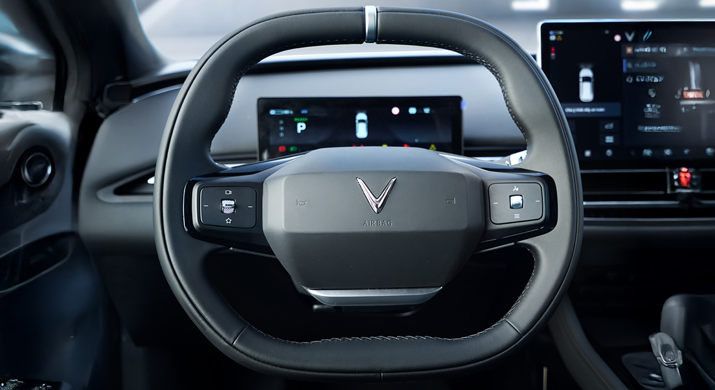 New-generation VinFast VF 8 EV makes global debut — article image